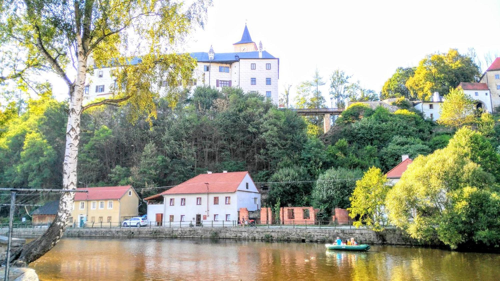 Apartman Leo Nr. 8 Lipno Nad Vltavou Ngoại thất bức ảnh